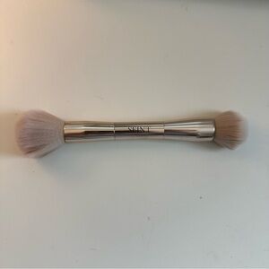 Seint Dual-Ended Makeup Brush Blush + Bronzer Brush